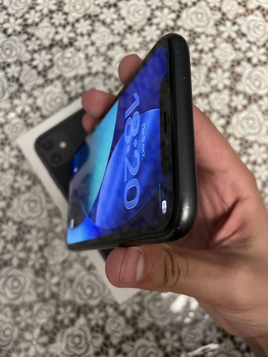 IPhone 11 128 gb комлект идеал