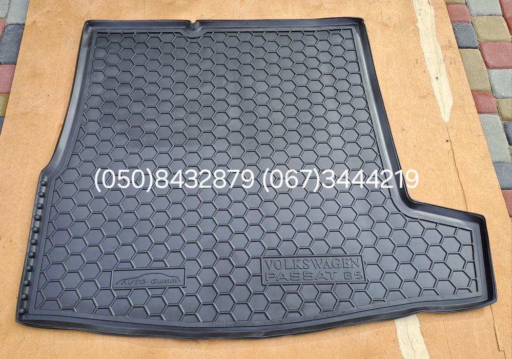 Коврик багажник Volkswagen Passat B5, B6, B7 Пассат В5, В6, В7 Новий