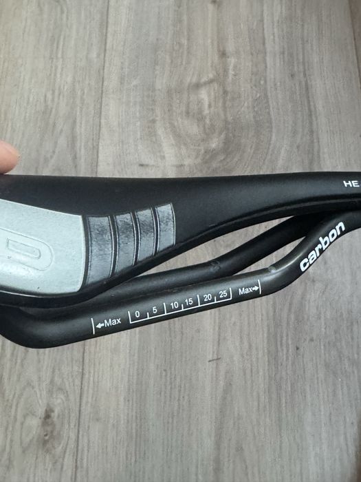 Siodełko szosowe head HS3