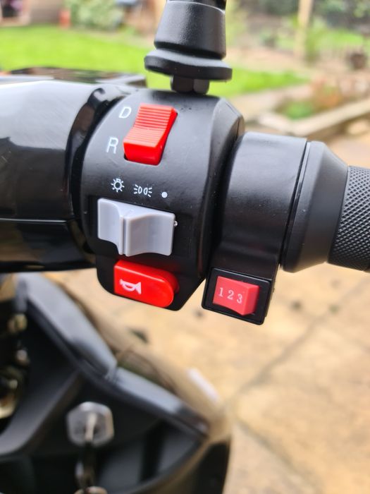 Skuter Inwalidzki Dla Seniora Wózek Elektryczny 8km Przebiegu Jak Nowy