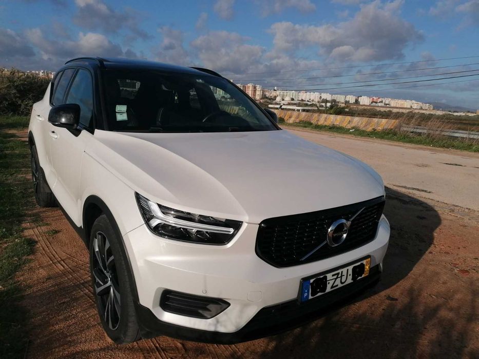 Volvo XC40 T5 R-Design (Plug-In)