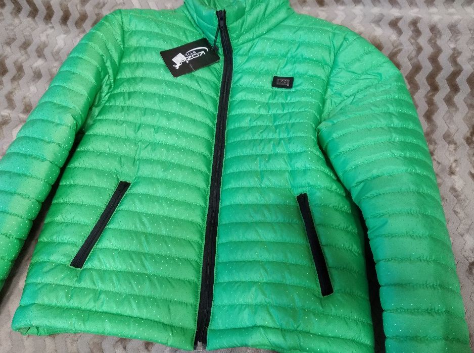 Куртка осень весна размер 44-46