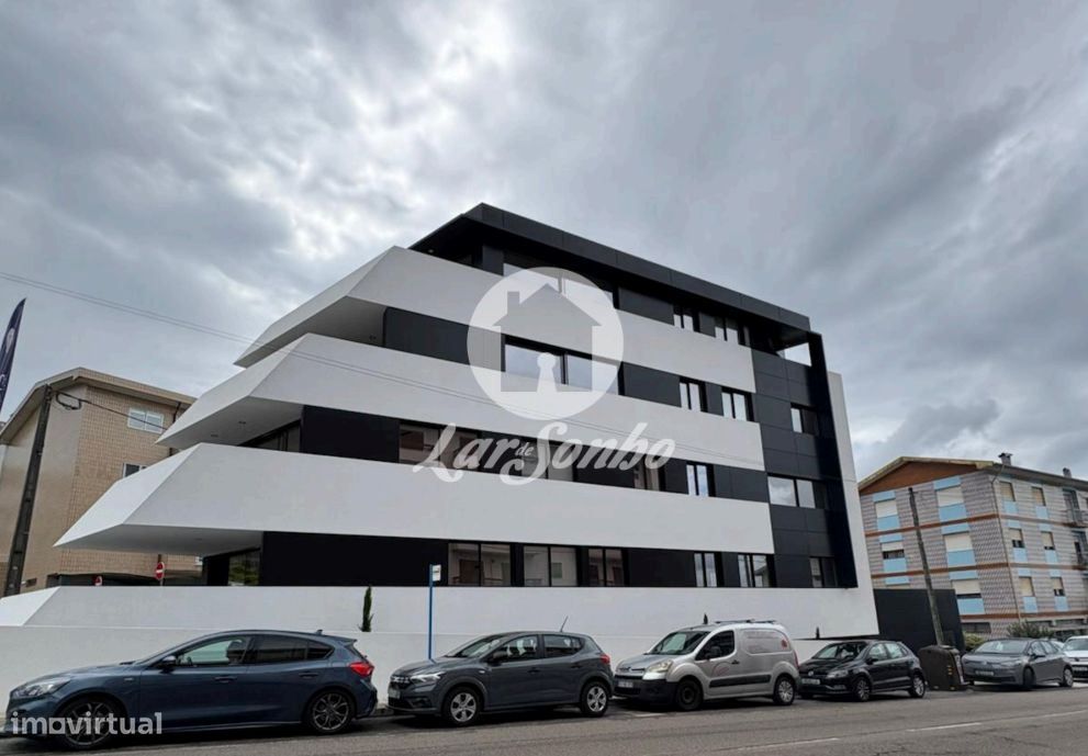 Apartamento T1, novo de 3 Frentes com Terraço, situado em São Cosme... — Gondomar (São Cosme), Valbom E Jovim, Porto