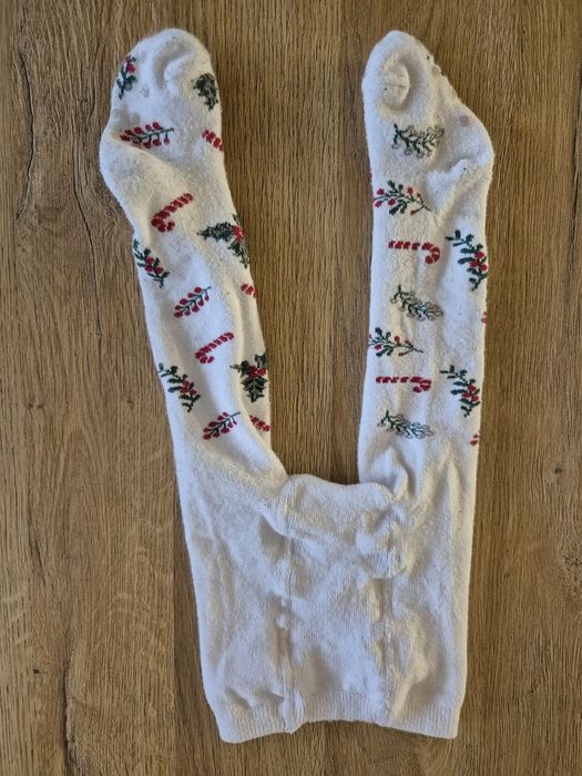 Białe rajstopki rajstopy świąteczne