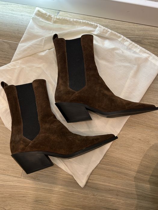 казаки чоботи massimo dutti