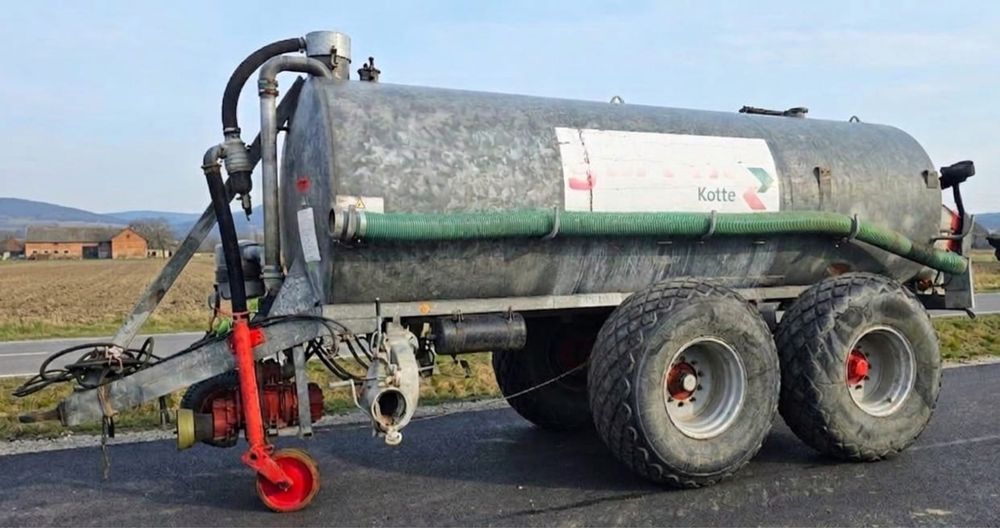 Beczkowoz woz asenizacyjny Kotte 14000L  stan bdb