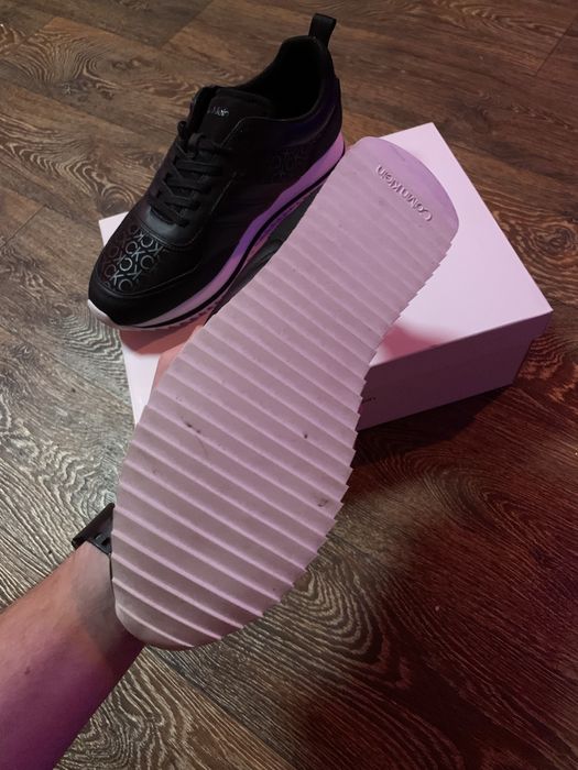 Кроссовки clavin klein