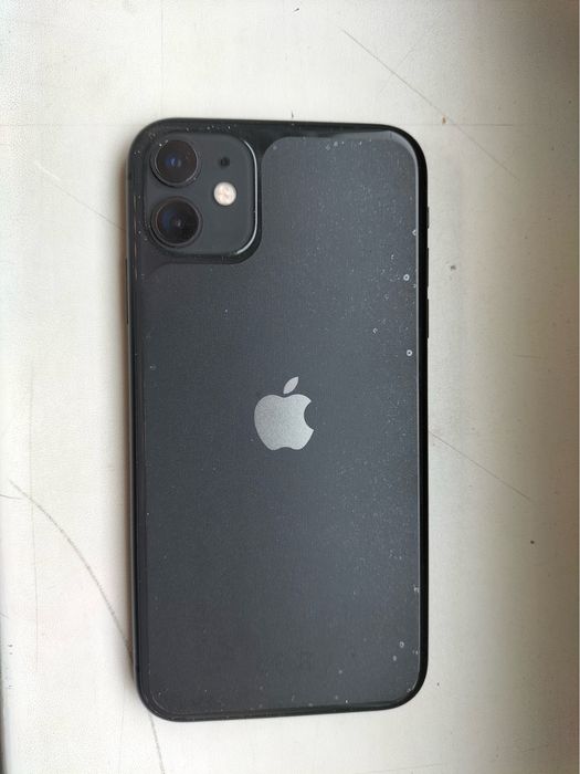 Iphone 11 64 gb акб 84%