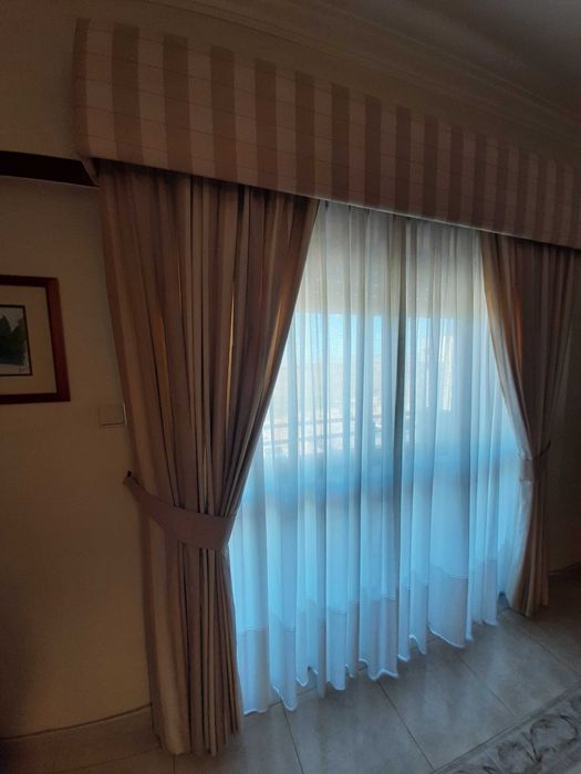 Cortinado de Sala Beije com pendentes