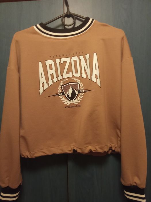 2 абсолютно нові кофти