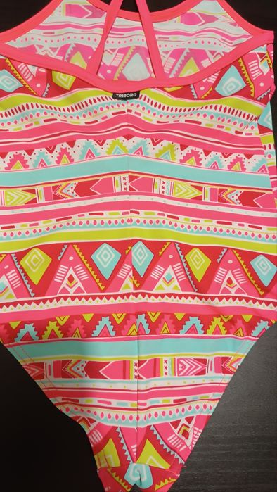 Fato Banho. Menina 6 Anos. Como Novo