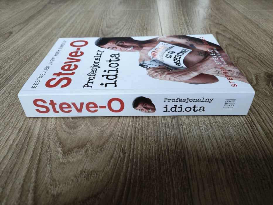 Steve-O, Profesjonalny Idiota, Stephen Glover, David Peisner