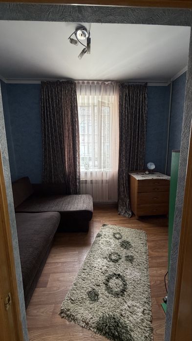 Продам 2-х комнатную квартиру ( Днепрострой)