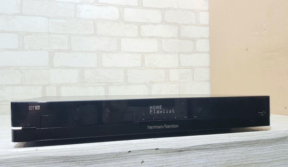 ПроданоCD/DVD програвач Harman/Kardon BDT 30,3D Blu-ray, DVD