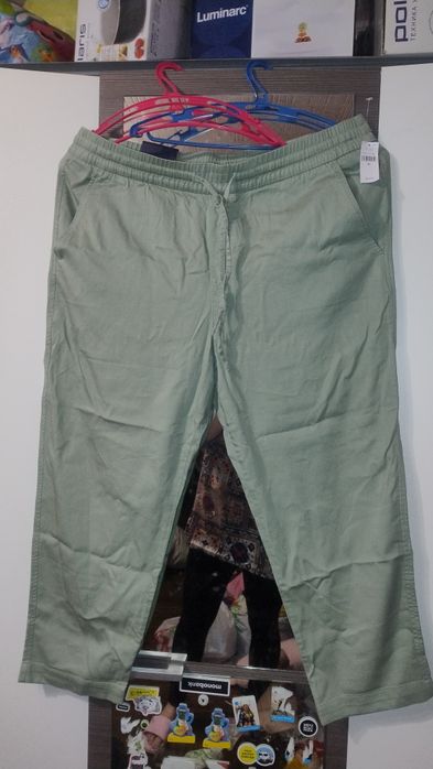 Легкі  штани GAP, на наш 54-56 рр