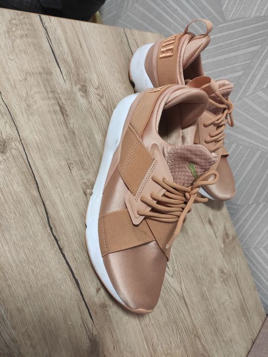 Оригінальні кросівки Puma muse satin EUR 39, 25см по устілці