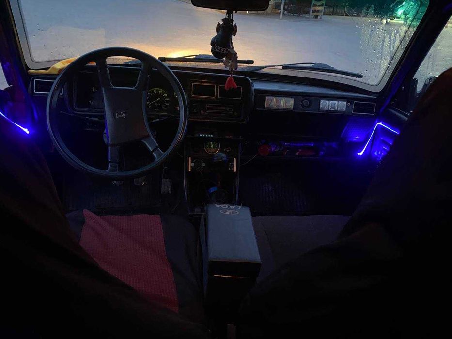 Ваз 2107  1996 года