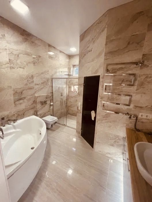 Продажа нового 2-эт. Дома 260м2 район Лесопарковая.