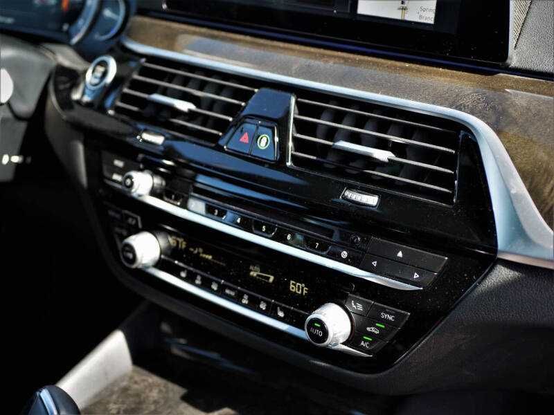 2019 BMW 5 Series 540i