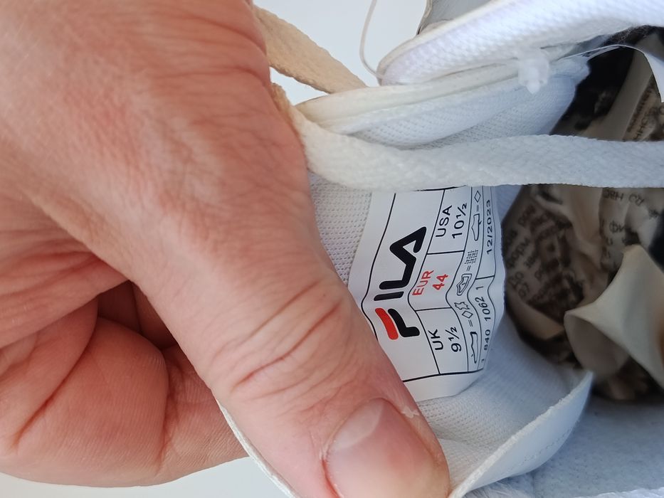 Кросівки чоловічі фірма FILA оригінал, розміри 44, 43.