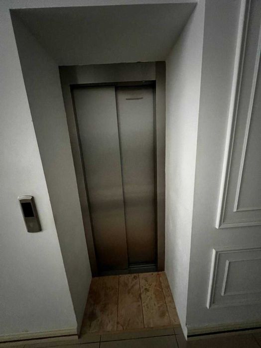 Окремо стояча клініка з обладнанням і технікою, 2500м, Дарницький р-н