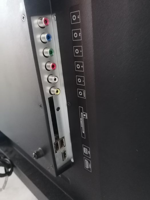 Telewizor sharp, uszkodzony