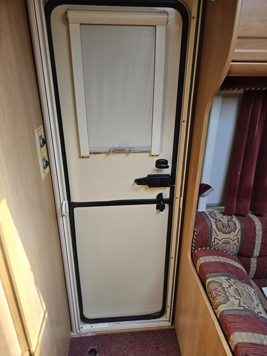 Reloute Inglesa alta qualidade SWIFT ,cama casal 2