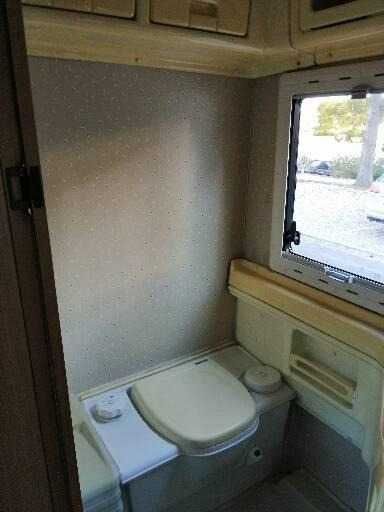 Autocaravana 6 lugares livrete