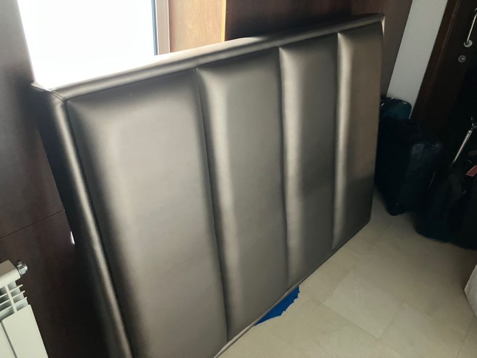 Cabeceira de cama de casal