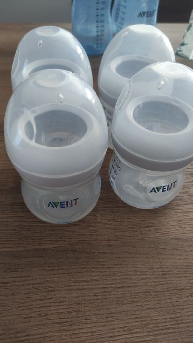Biberões Philips Avent e outros