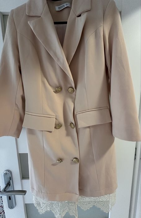 Sukienka , elegancka