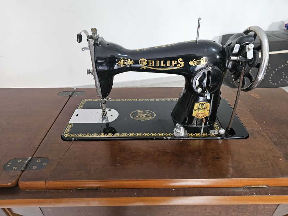 Maquina de custura philips