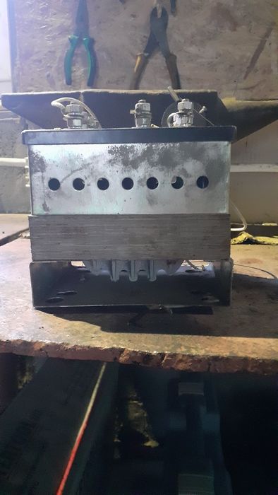 Продам понижающий трансформатор