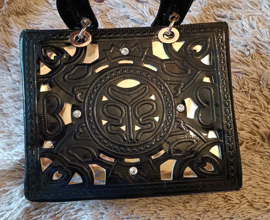 Сумка лаковая Версаче