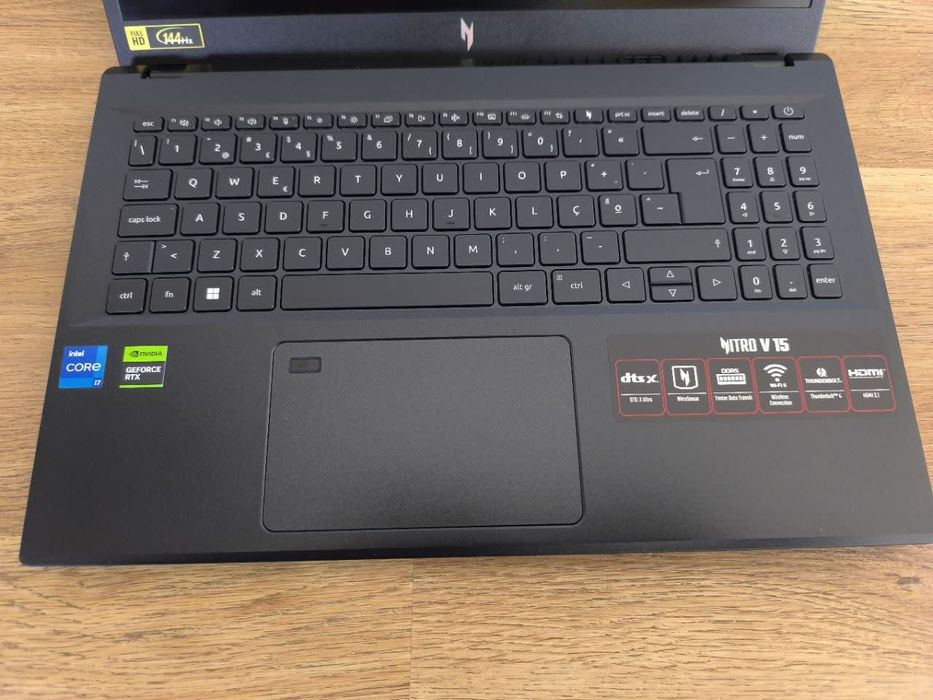 Portátil Acer Nitro v15 16GB I7 RTX 4050