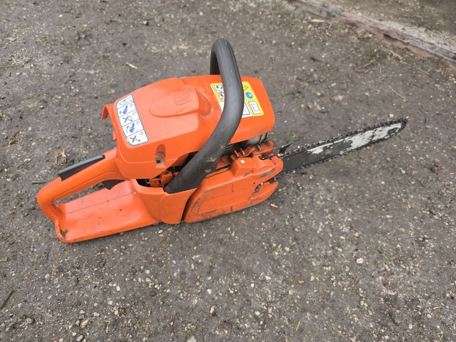 Husqvarna 235,polecam