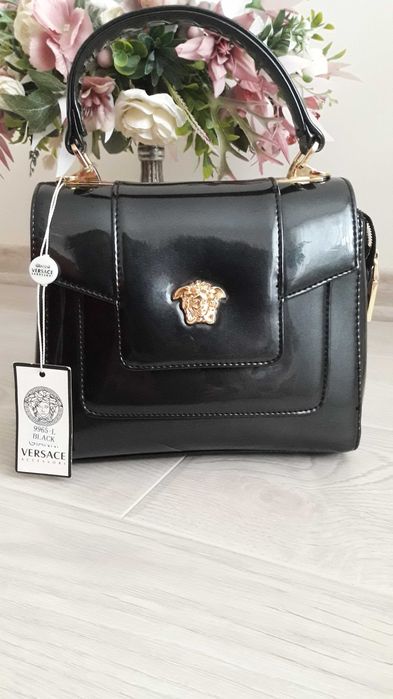 Сумка лакова Versace