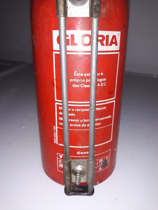 Extintor portátil ideal para casa ou carro