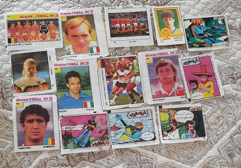 Вкладыши(фантики) спорт, деньги(валюта),дисней, барби, Turtless