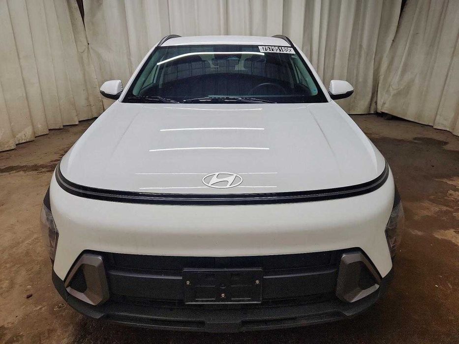 Кришка багажнику HYUNDAI KONA SX2 Розборка