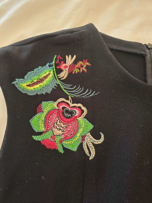 Vestido Desigual Bordado