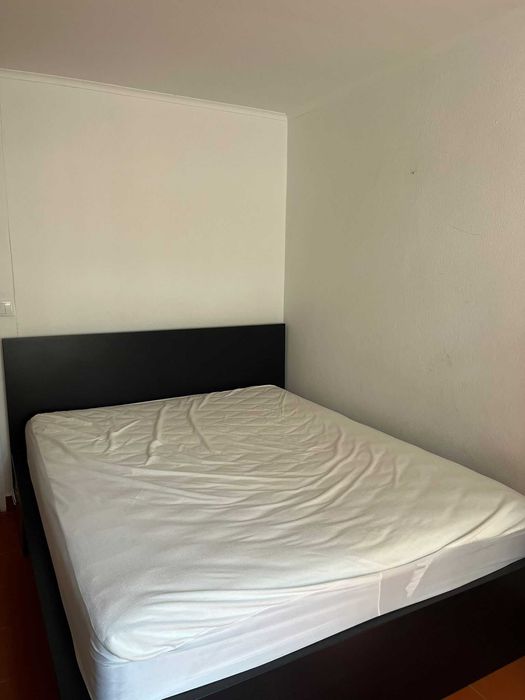 Colchão Ikea para a cama VÅGSTRANDA, como novo. 160x200