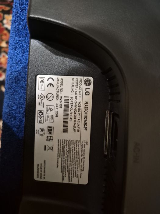 Монітор LG 22 дюйма