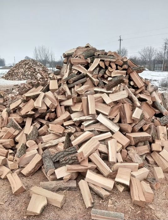 Дрова якісні оптом та в роздріб, доставка без передоплати за вигідною ціною 28-70 см