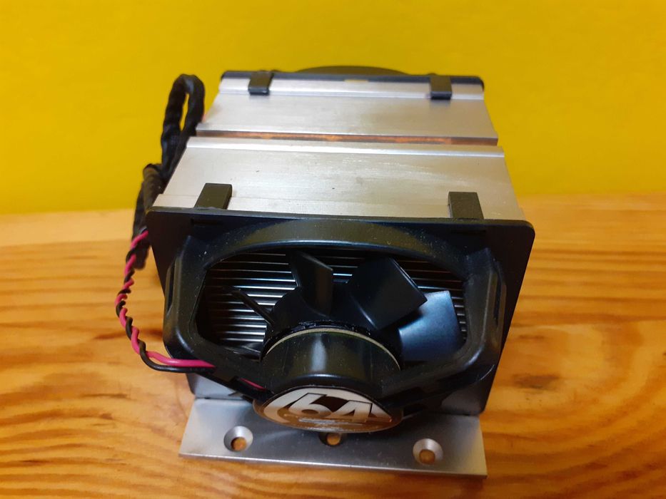 Radiator wentylator NOWE chłodzenie Arctic Freezer 64 LP AMD