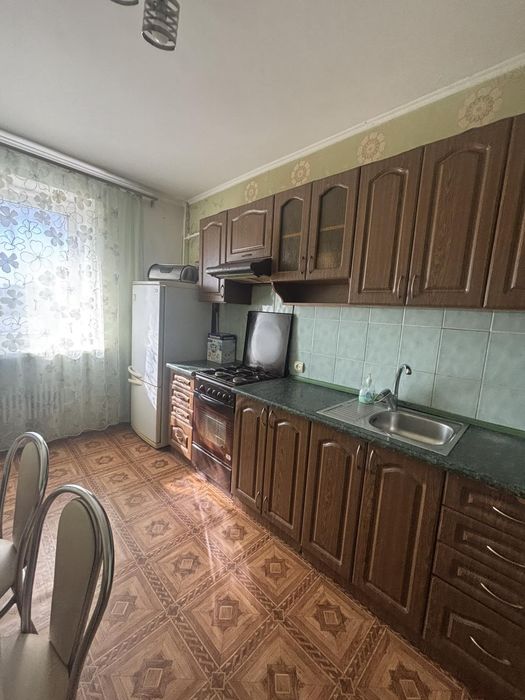 Продаю 3 кімнатну квартиру