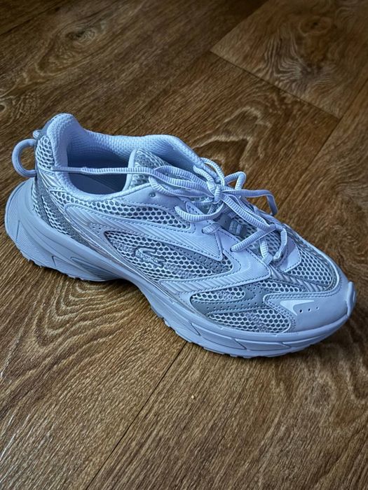 Lacoste кросівки