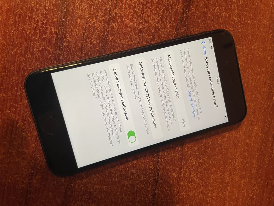  iPhone 8 64GB Space Gray 