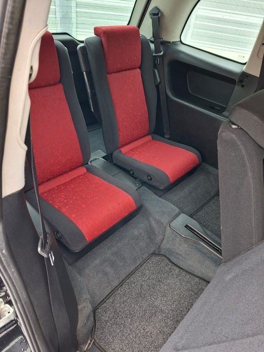 Opel Zafira A lift 7 osób / 1.8 LPG