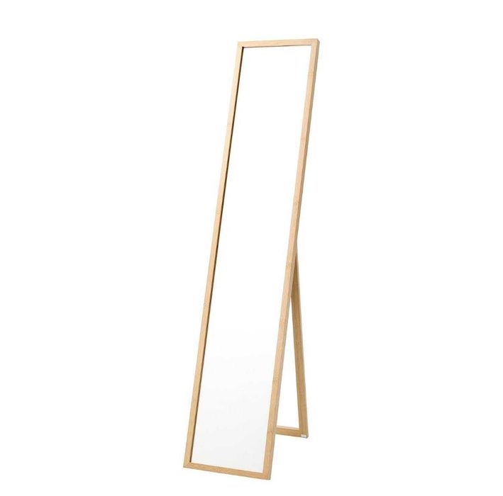 Espelho de pé IKEA com moldura em madeira